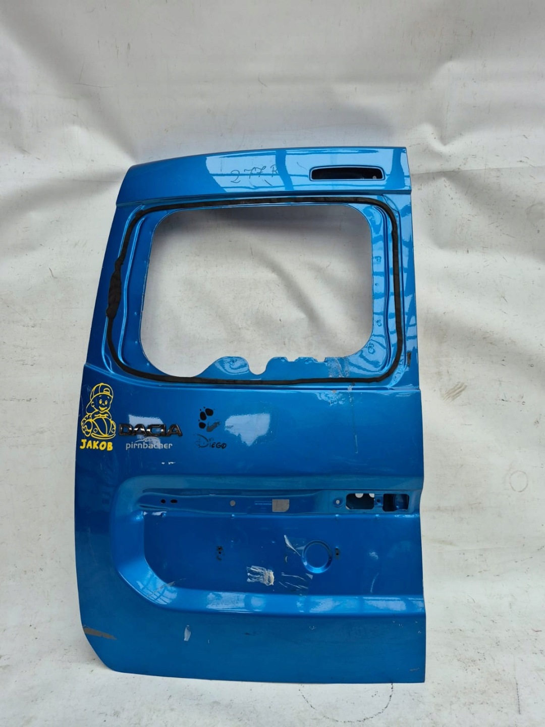 DACIA DOKKER 12- door left rear part rear.