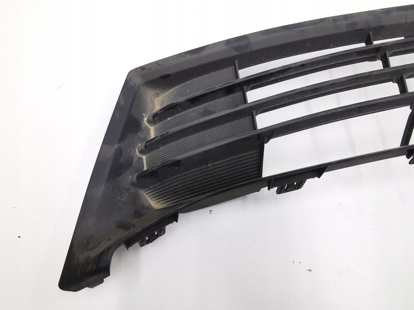 grid front bumper grille TOYOTA COROLLA E17 13-17 53112-02470