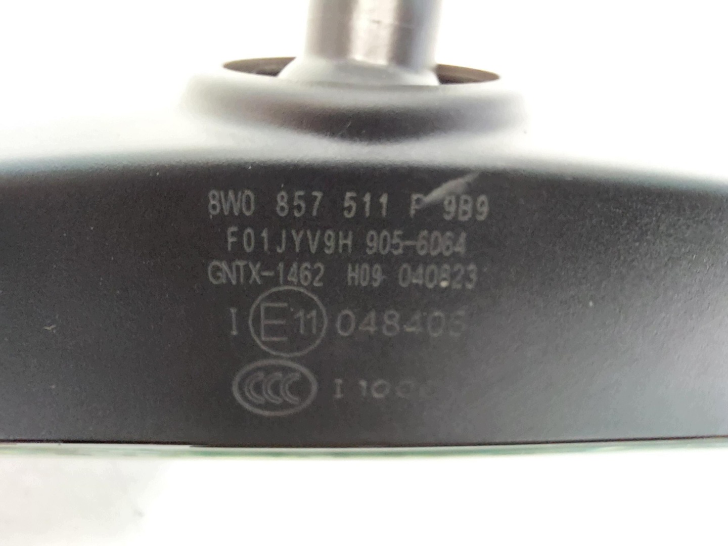 Audi Q8 E-TRON SportBack rear-view mirror inner oryg 8w0857511p