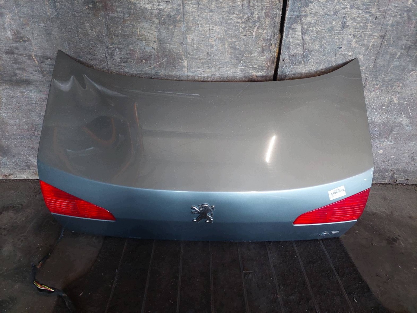 complete rear part trunk door bumper light PEUGEOT 607 and