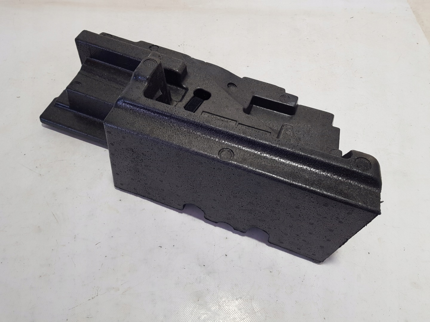 boot floor well polystirene PIANKA MERCEDES W212