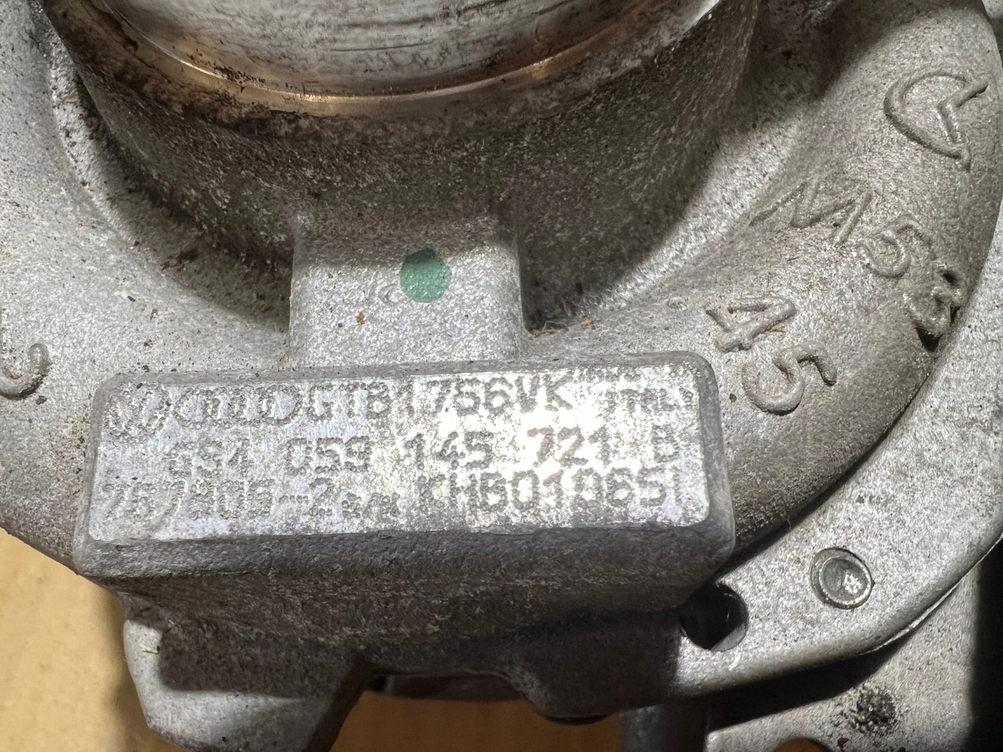 AUDI A5 8T A4 B8 2.7 TDI turbo TURBINA TURBO 059145721B
