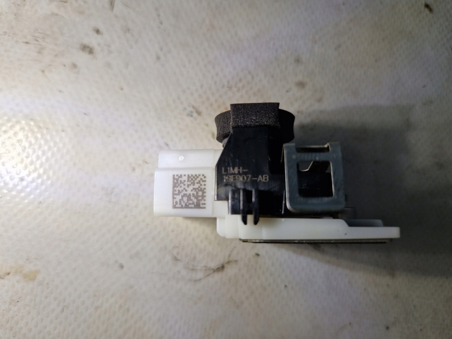 Ford Explorer VI 2020 - sensor rain L1MH19E907AB