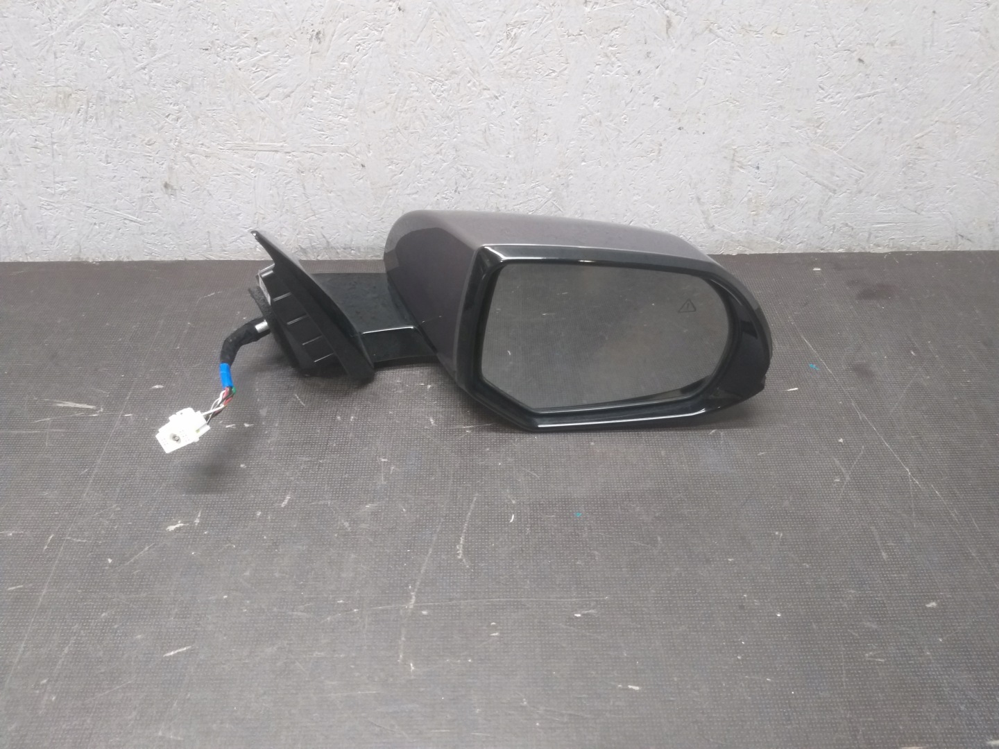 MIRROR RIGHT HYUNDAI IONIQ V 5 10PIN