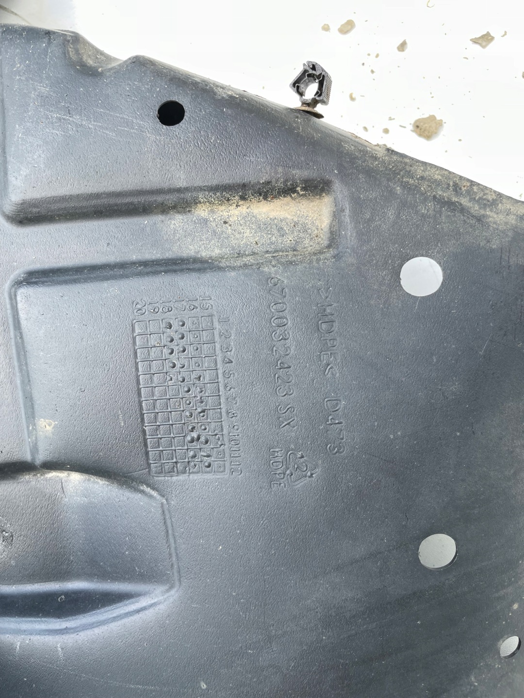MASERATI LEVANTE RECHTS BLENDE ABDECKUNG ABDECKUNG 670032422