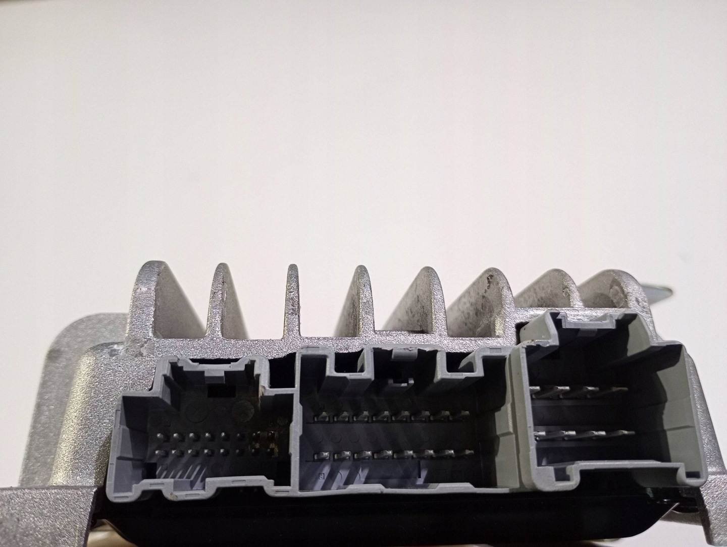 amplifier module audio BOSE Maserati GranTurismo 2008