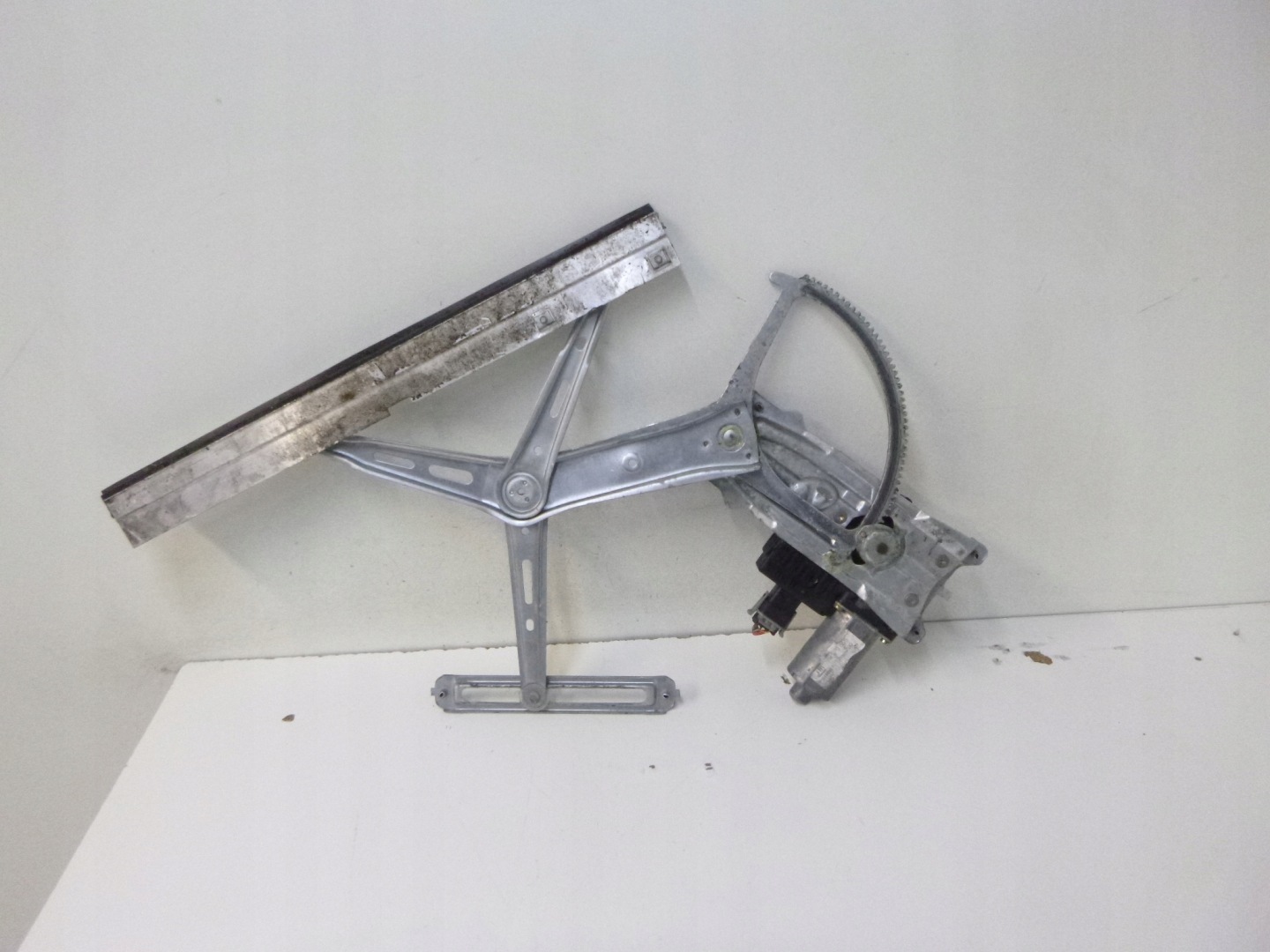 MÉCANISME VITRE AVANT DROITE OPEL ZAFIRA A 04R.
