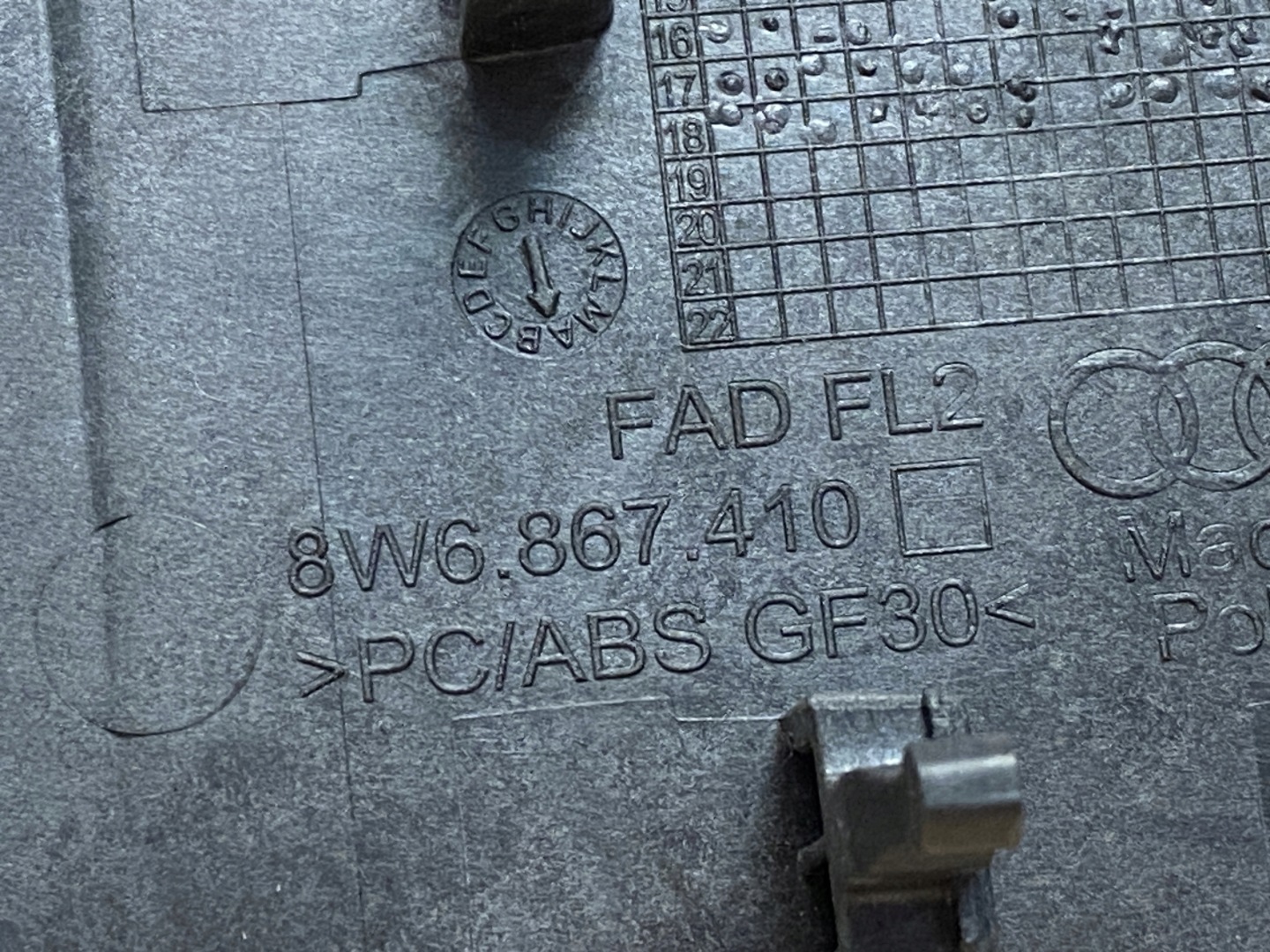AUDI A5 8W DEKOR door right 8W6867410