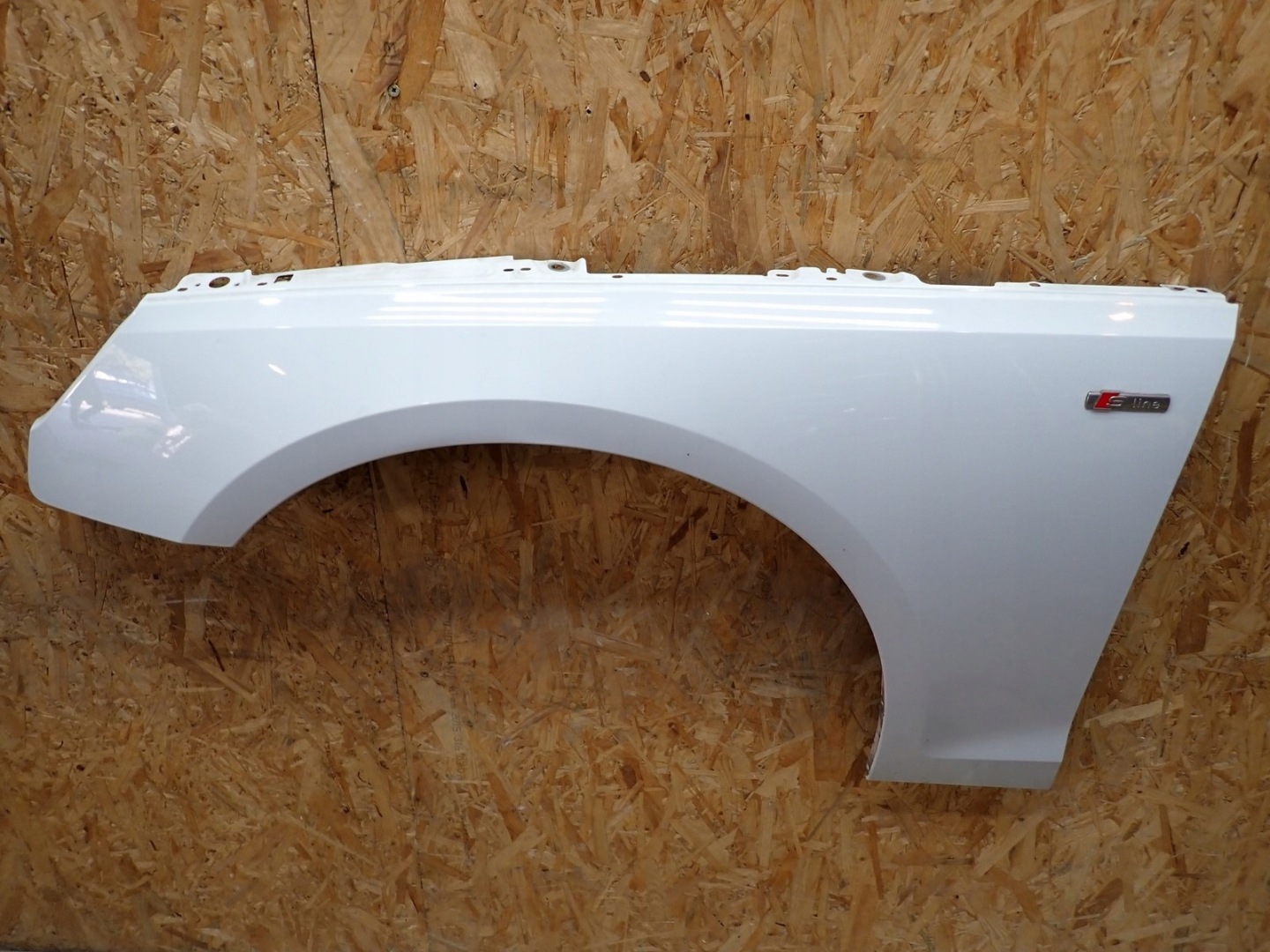 fender left front front AUDI A4 B9 LIFT 8W 2019-2024R