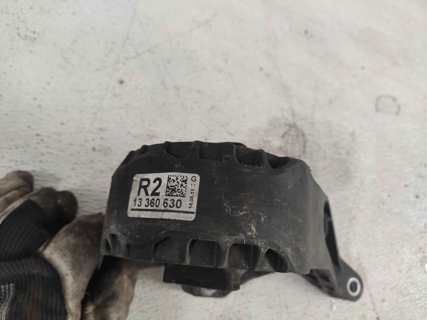 CHEVROLET CRUZE holder gearbox mount