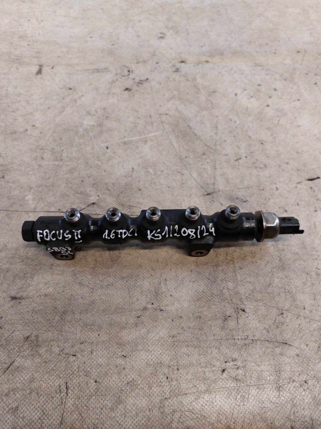 injection ramp FORD FOCUS MK2 1.6TDCI