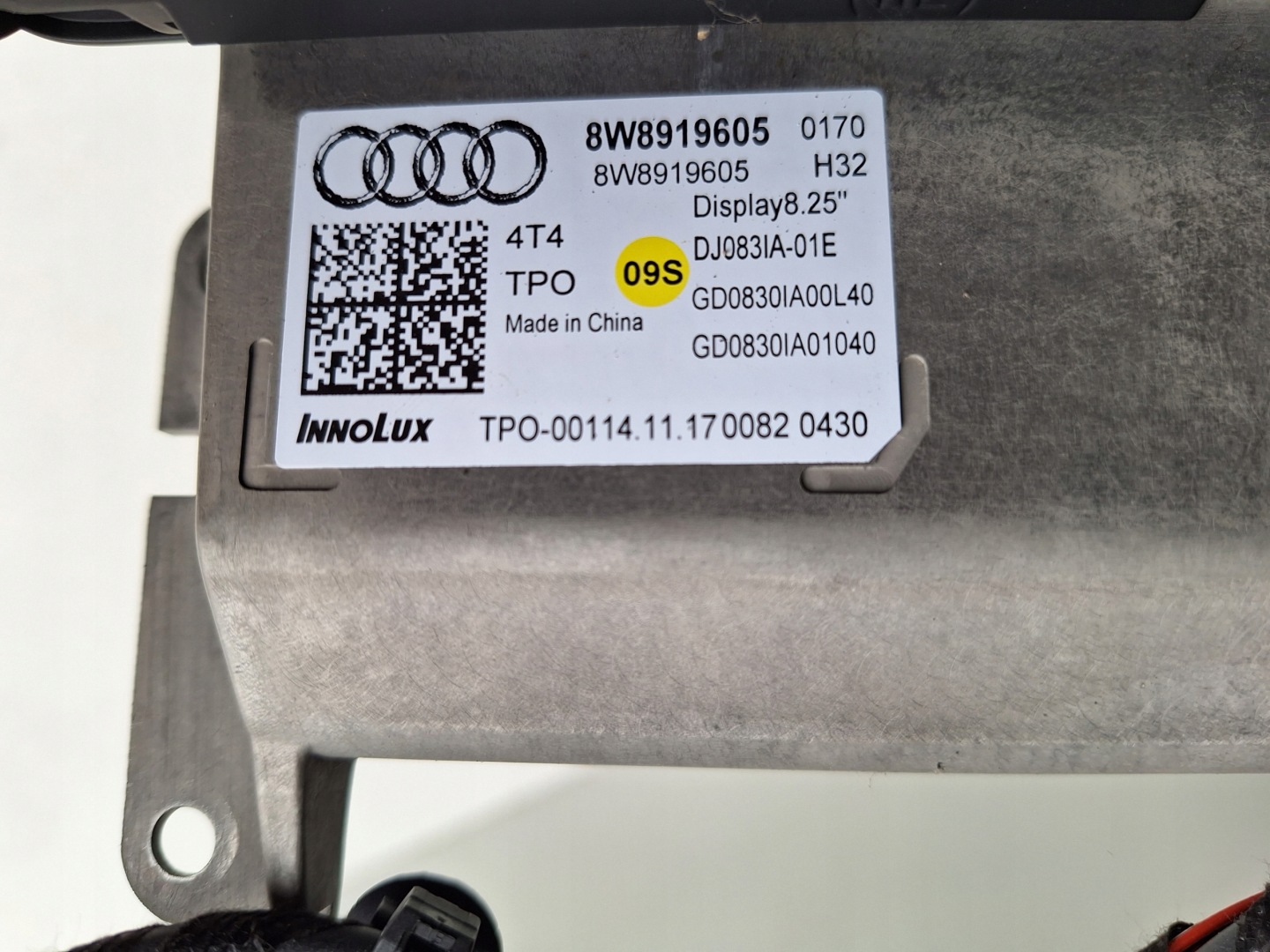 AUDI A4 B9 8W display LCD 8W8919605