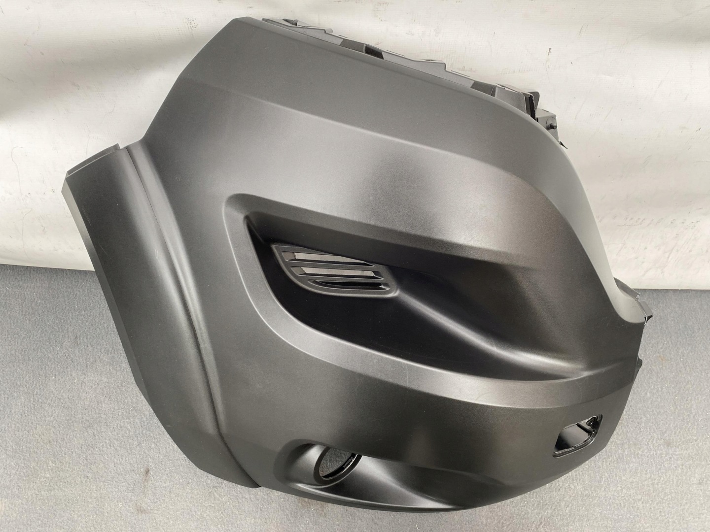 DUCATO BOXER JUMPER 17- corner front bumper right black moulding HALOGE