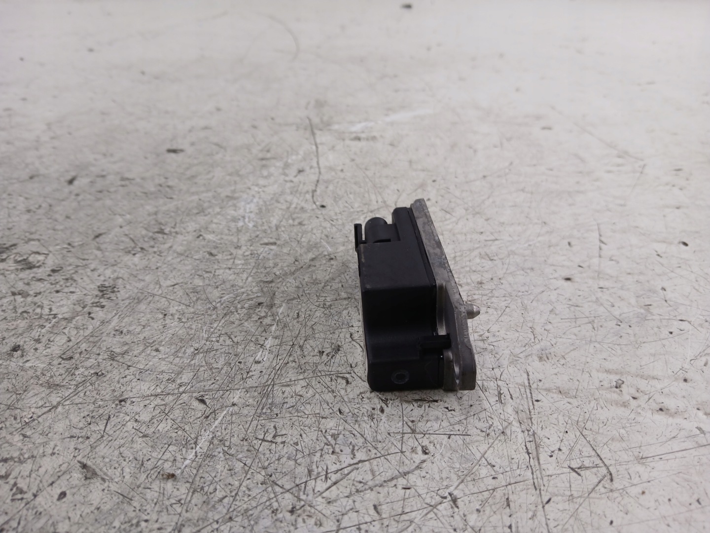 BMW E39 E38 Sensore impatto 8375643