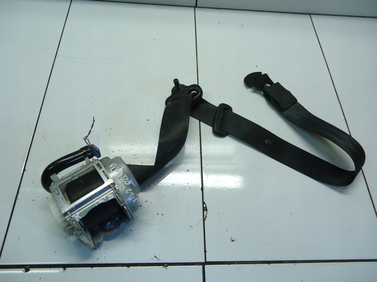 VW PASSAT B8 Gurten Sicherheits links heck 34100207B