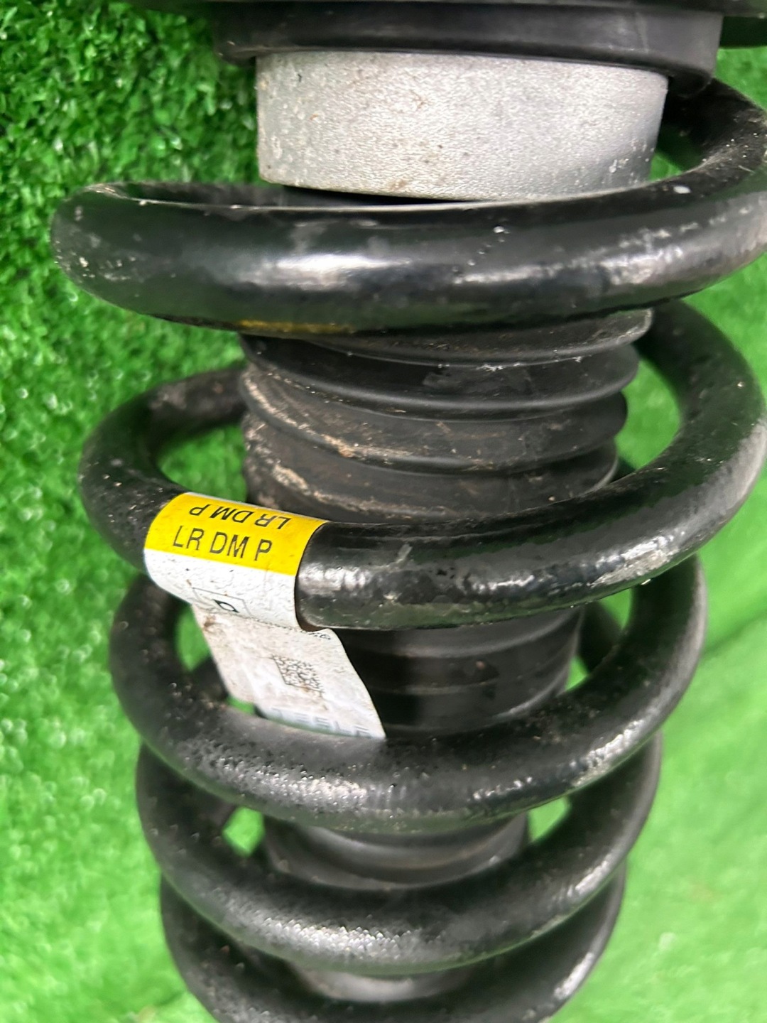 Tesla Y shock absorber front front left 2020- 1288371-99-B