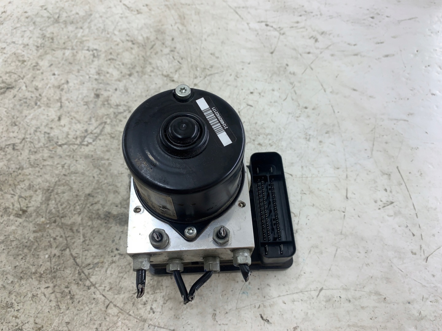 BMW E90 E91 E87 E81 pompa ABS 6776056 6776055