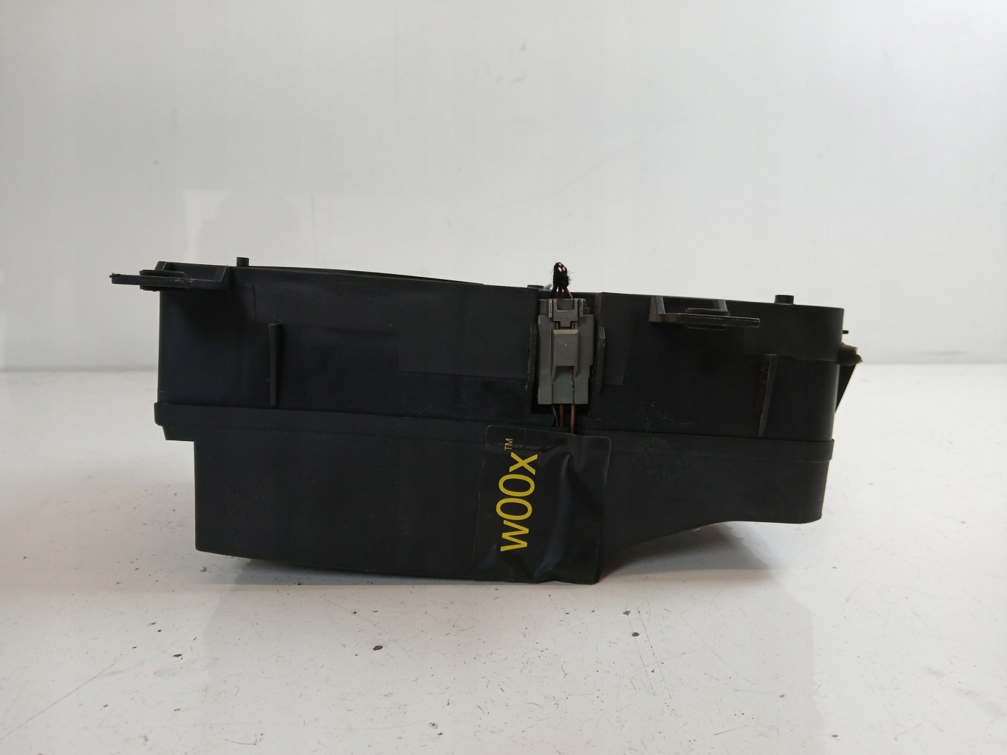 VOLVO V40 S40 and speaker SUBWOOFER 30630166