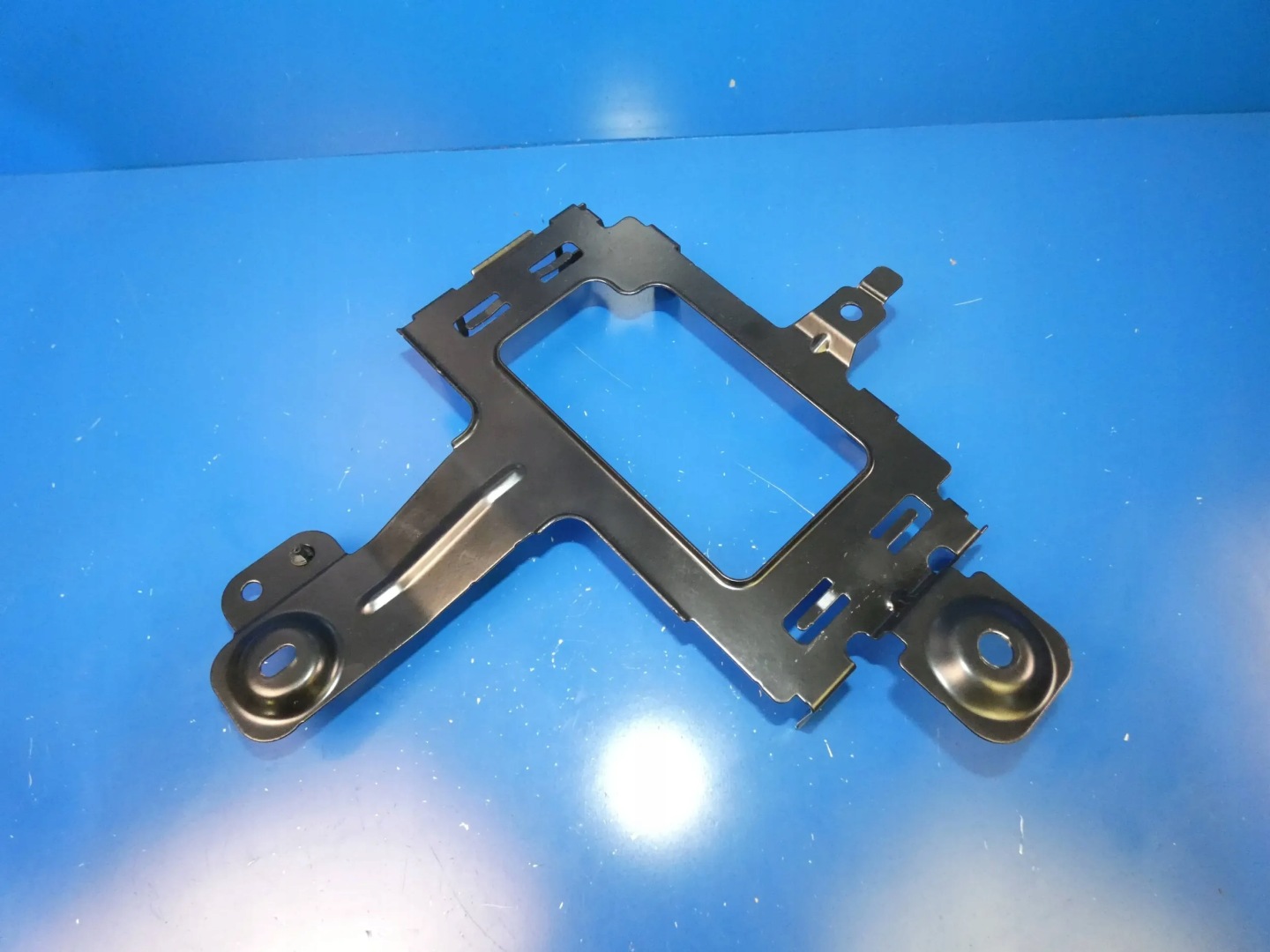 VOLVO XC90 II XC60 II holder bracket RADARU