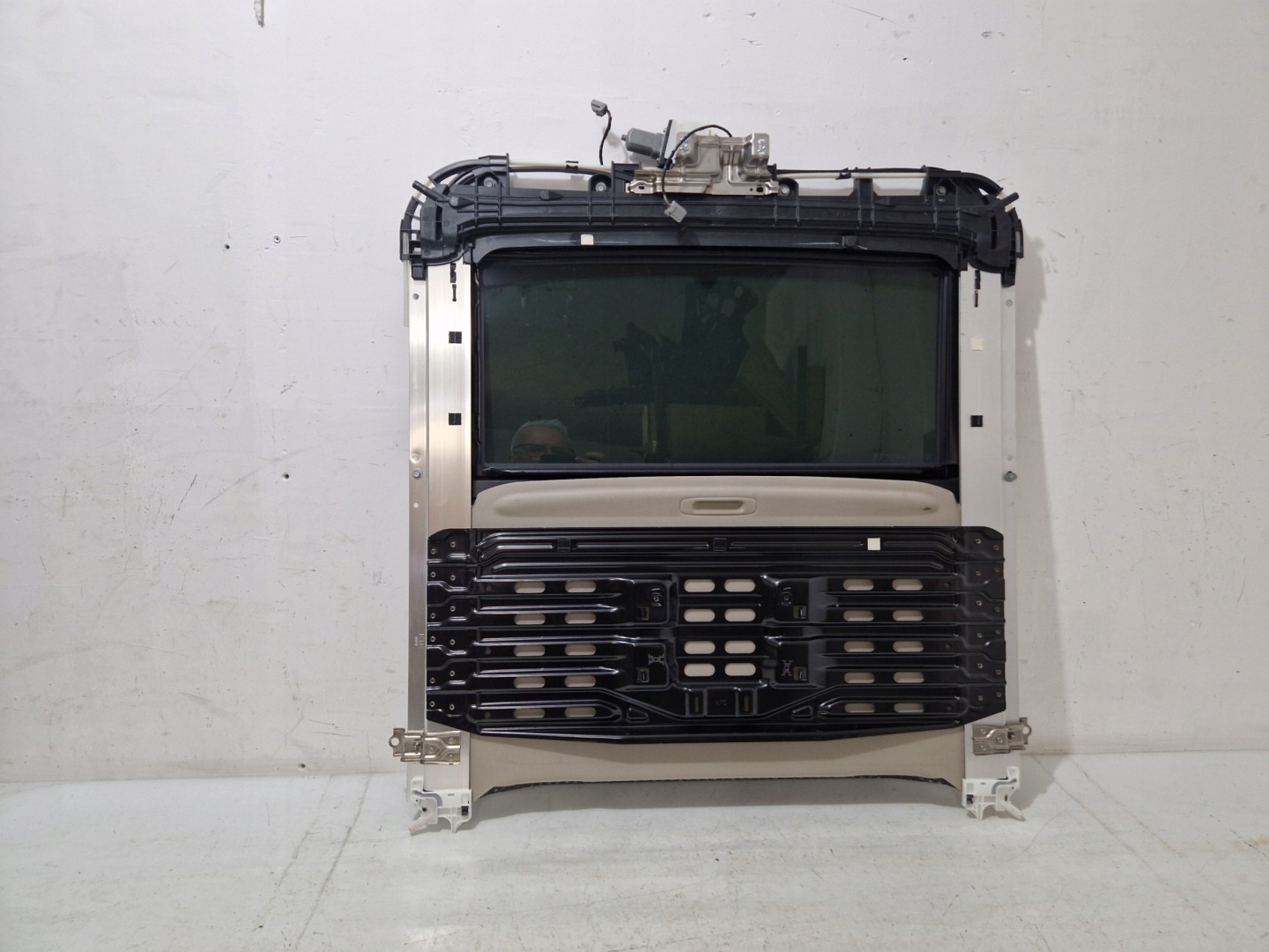CADILLAC ESCALADE IV ESV 2014 - schiebedach original GM 23233610
