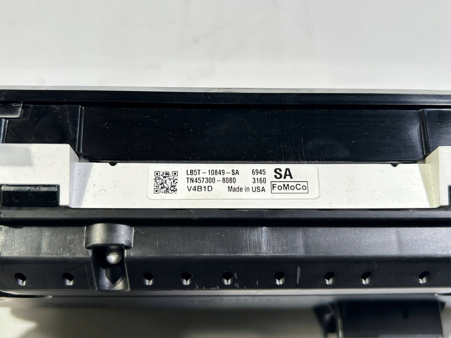 dials dials display LCD Ford Explorer VI 2020r