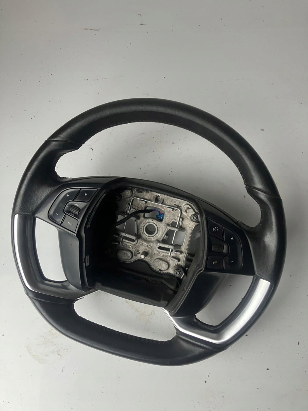 lenkrad Leder MULTIFUNKCJA CITROEN C4 PICASSO II LIFT 98167370ZD