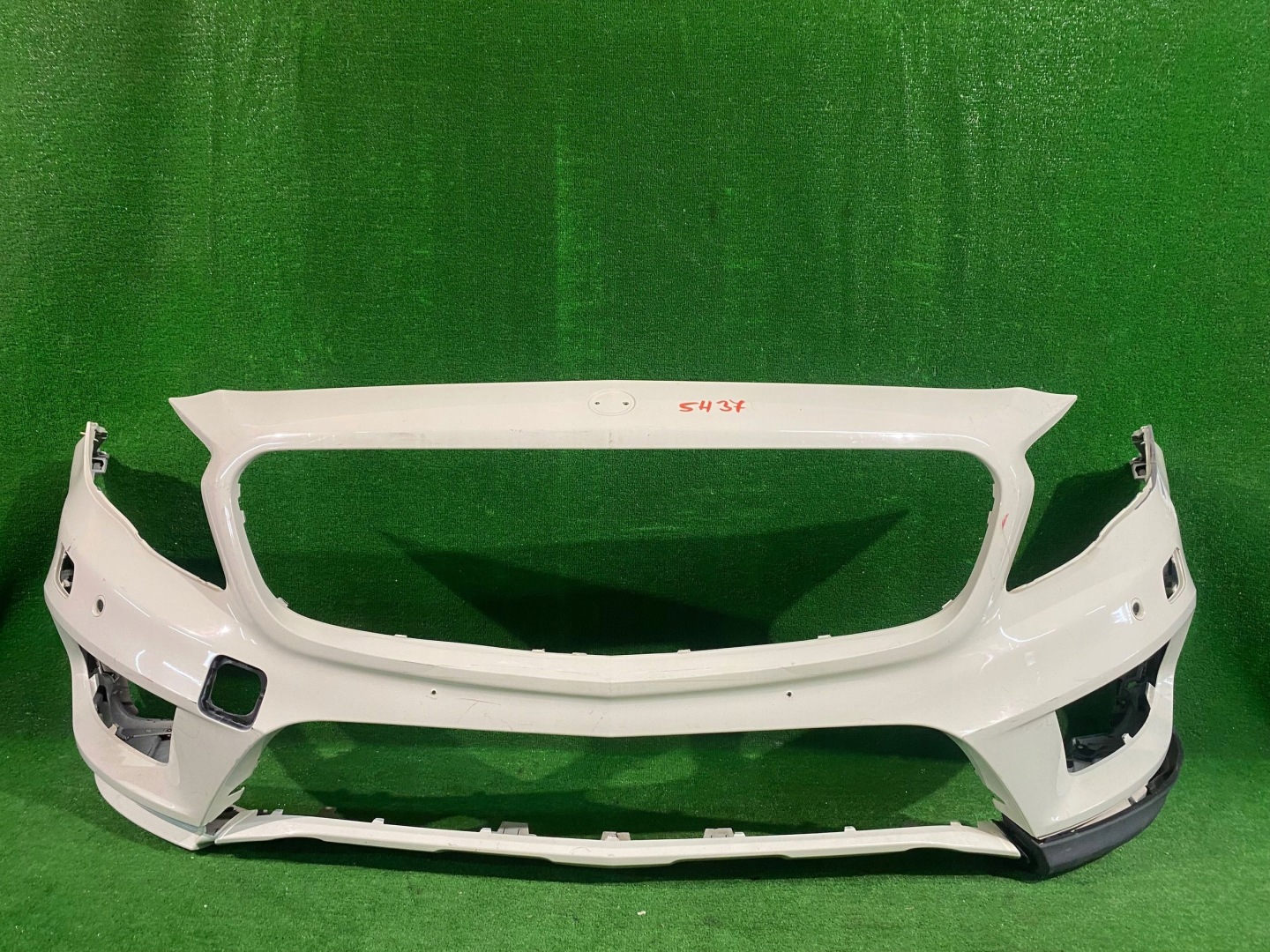 front bumper front MERCEDES GLA W156 AMG NR.Z5437