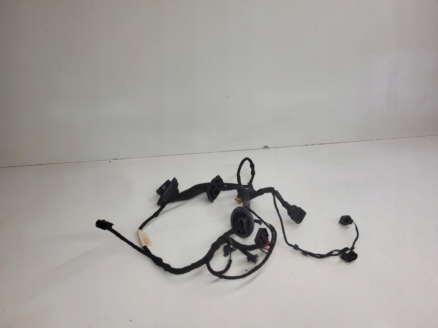 bundle door left rear part AUDI Q7 4L0971687L KEYLESS