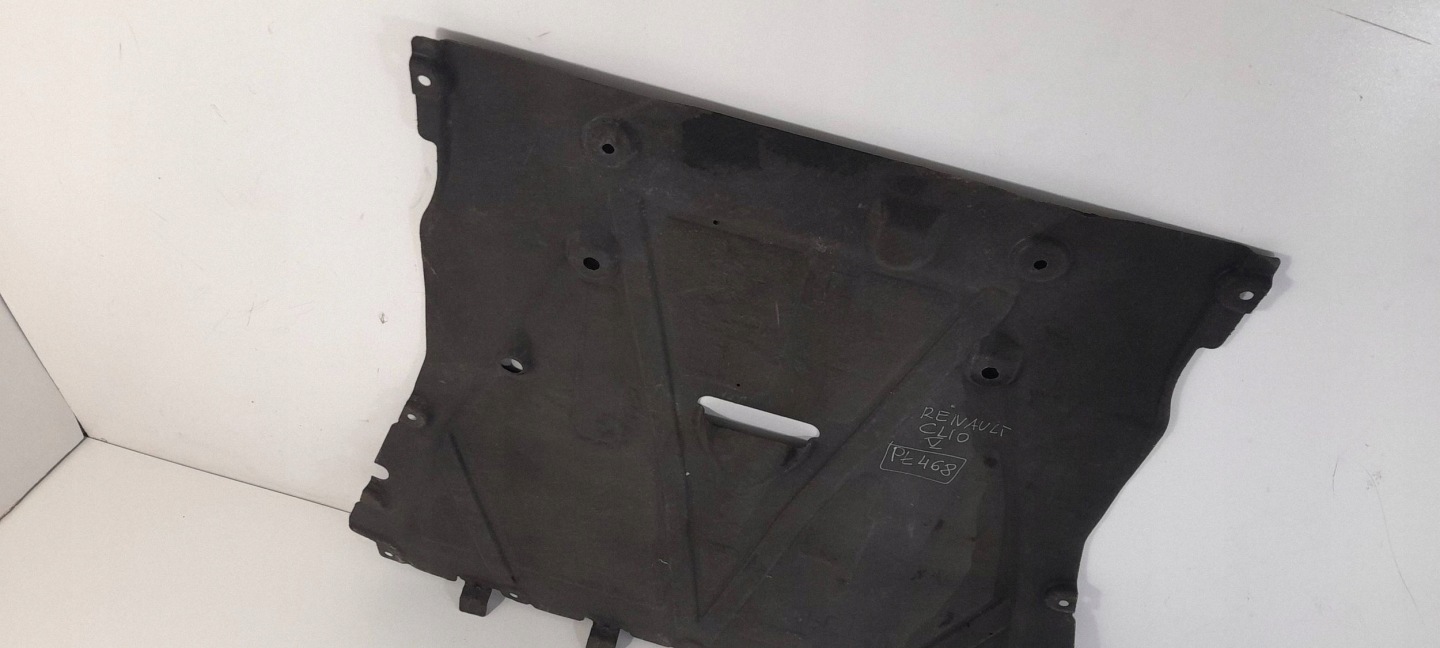 Renault Clio V cover below engine 758921278R (PL468)