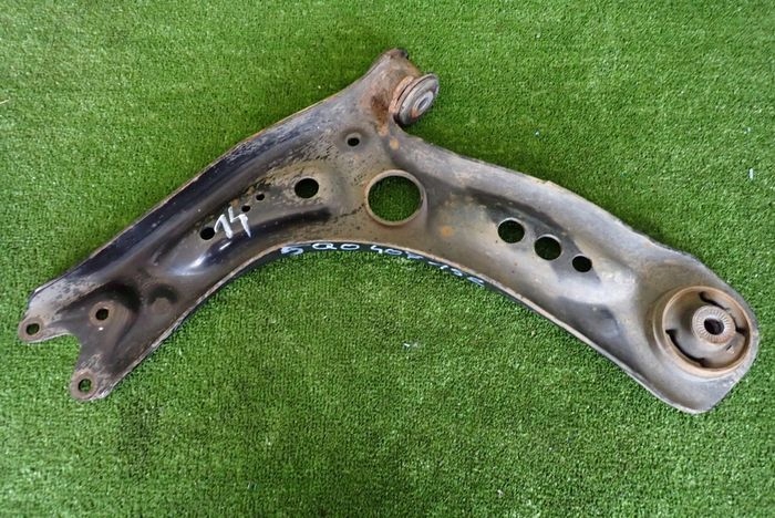 VW SEAT SKODA AUDI Querlenker rechts 5Q0407152