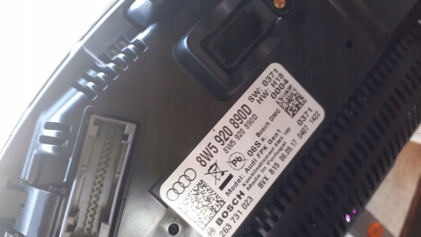 S4 B9 A4 8W dials clock VIRTUAL 8W5920890D 68TYS
