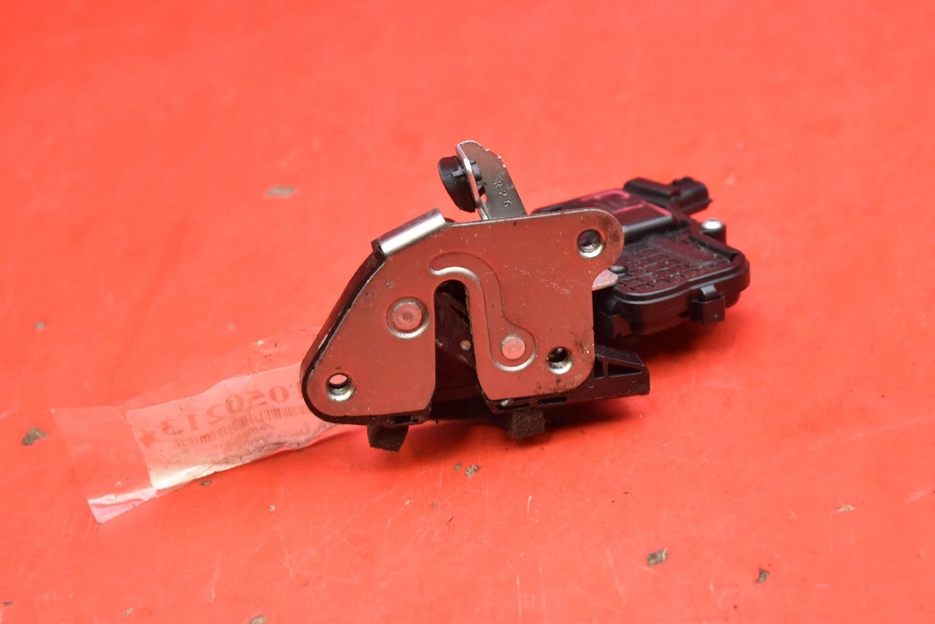 lock door right front front EU 825023234R DACIA SPRING 21