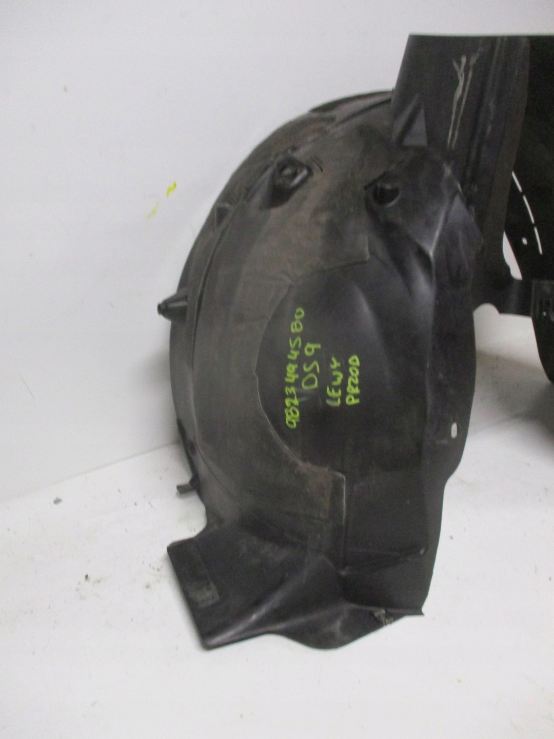 mudguard front front left CITROEN DS9 9823494580