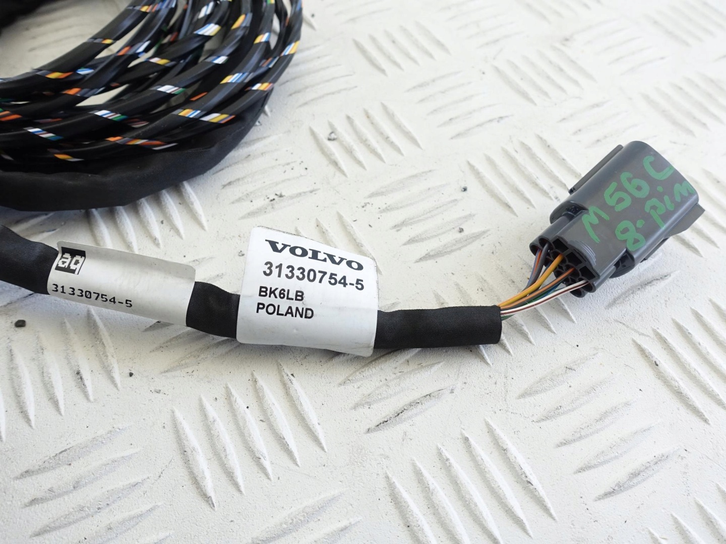 VOLVO wiring bundle wiring 31330754