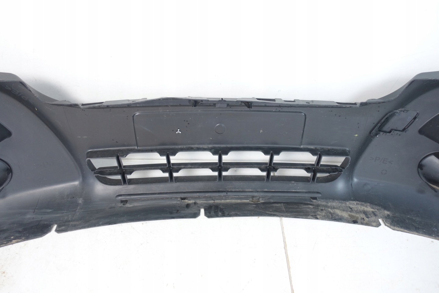 RENAULT MASTER III 2010- bumper front front 620224209R