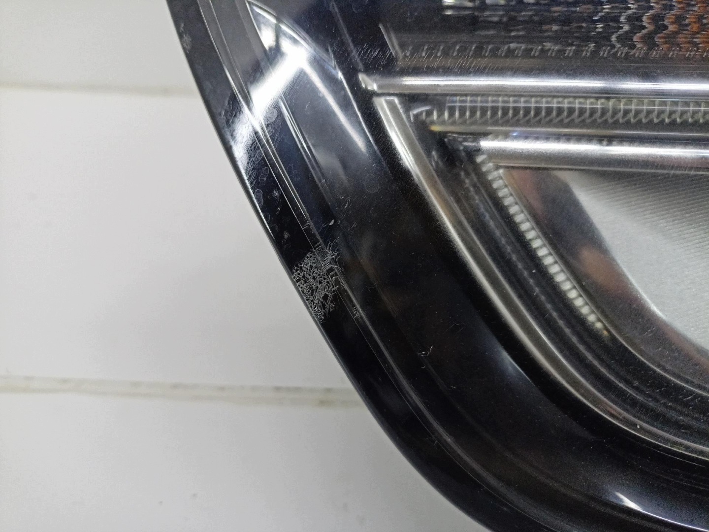 light front left side Audi A4 B8 facelift 2012 8K0941005A