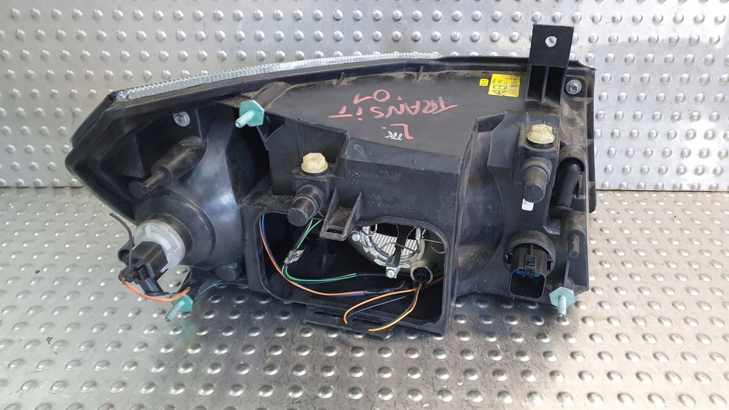 Licht vorne links FORD TRANSIT 01
