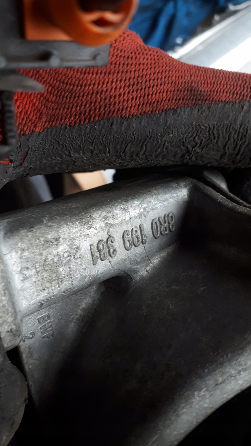 S4 B8 LIFT engine mount 3.0 TFSI S5 SQ5
