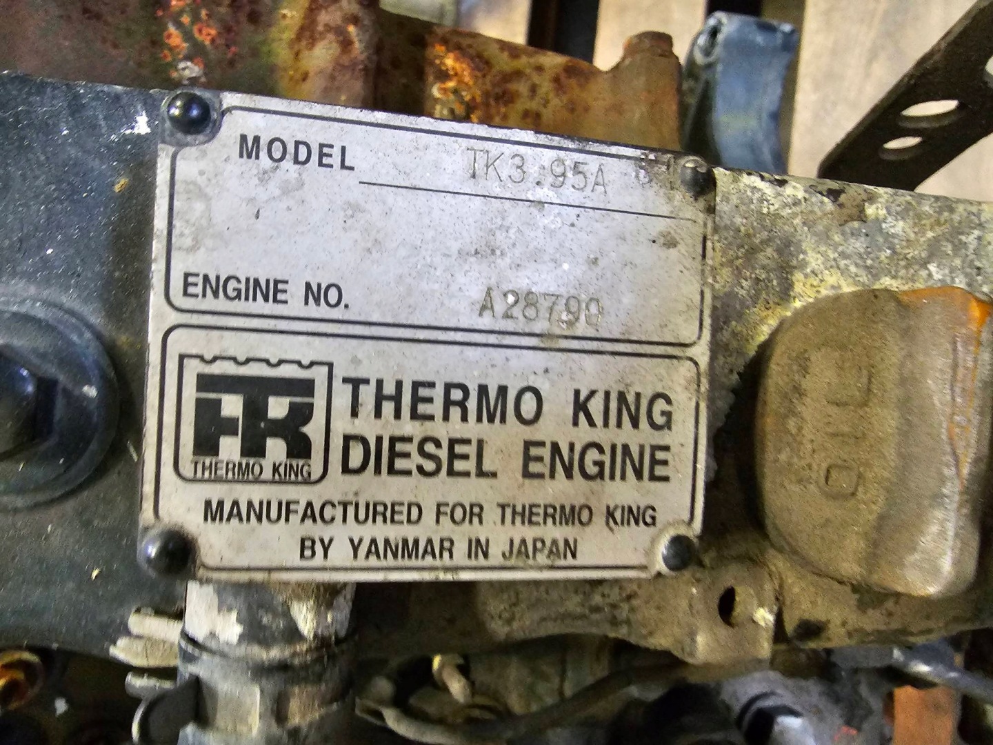 engine complete TK3.95A YANMAR RENAULT PREMIUM 320