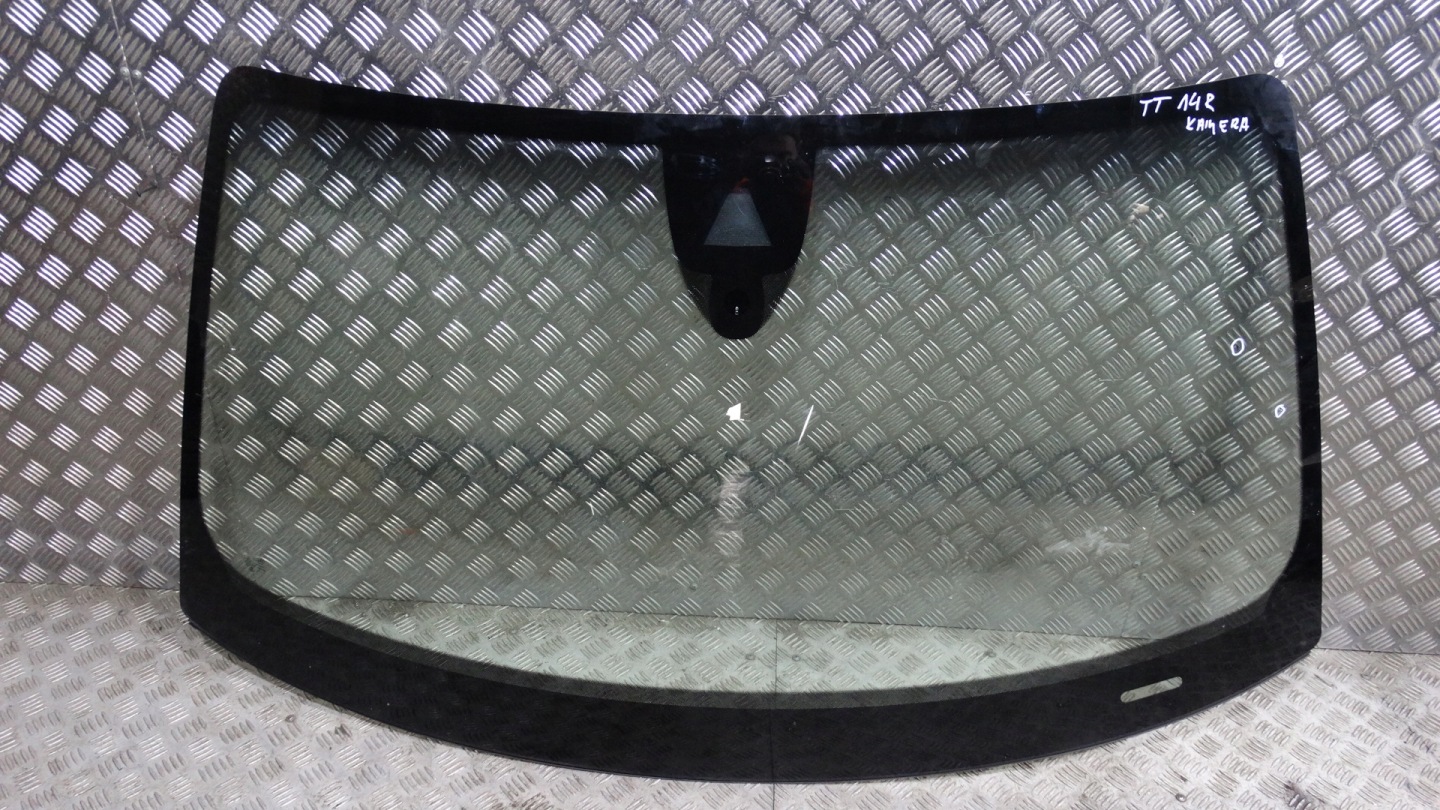 window front AUDI TT 2014r originál KAMERA 1