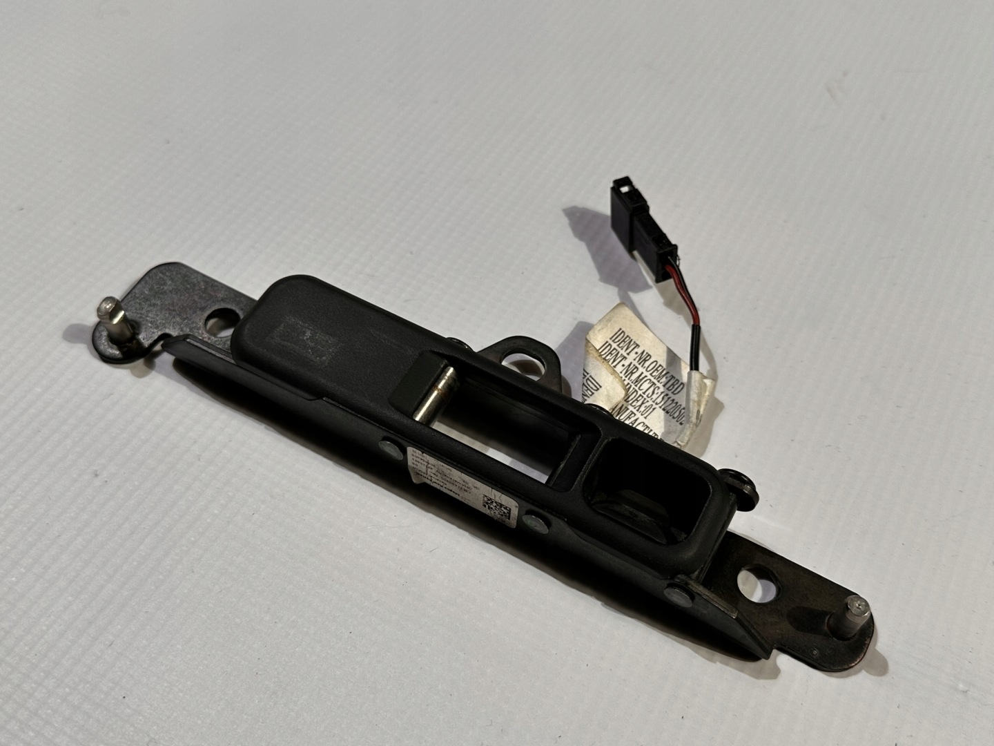 lock rygiel left roofs Chevrolet Camaro Cabrio 2016+