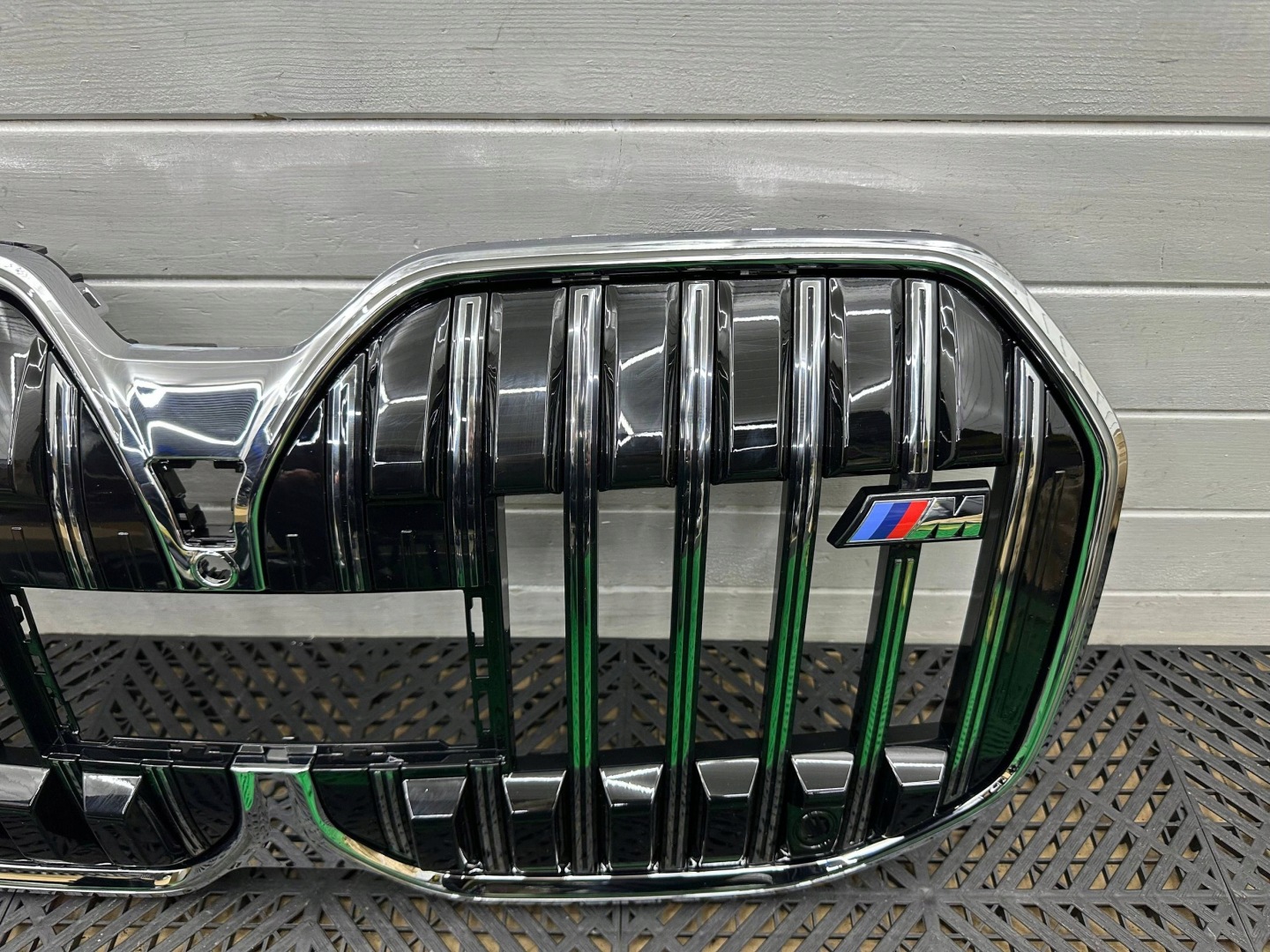 grille radiator (grill) BMW 7 G70 5A187D9