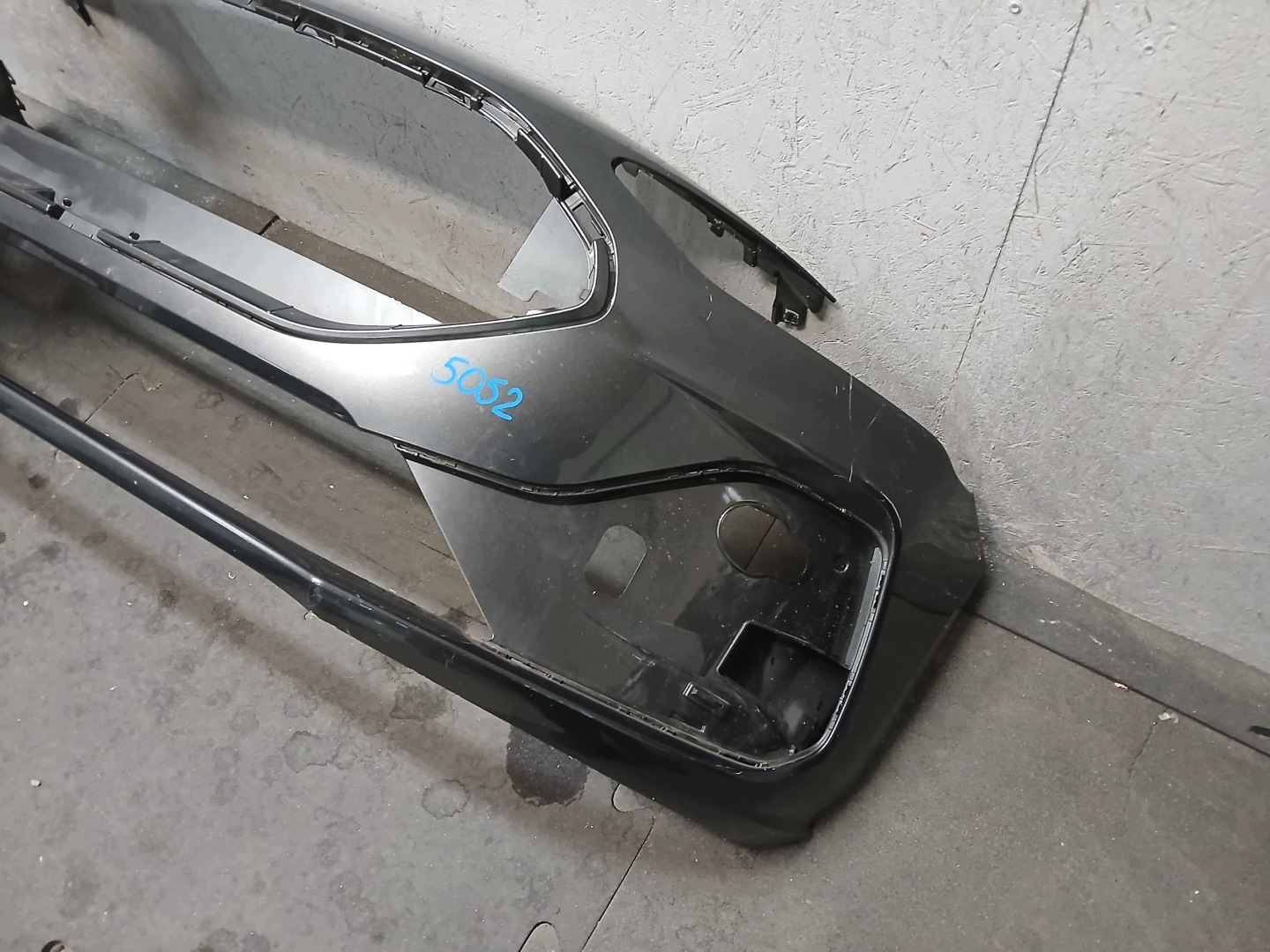 nárazník předek FORD FOCUS MK4 ST LIFT