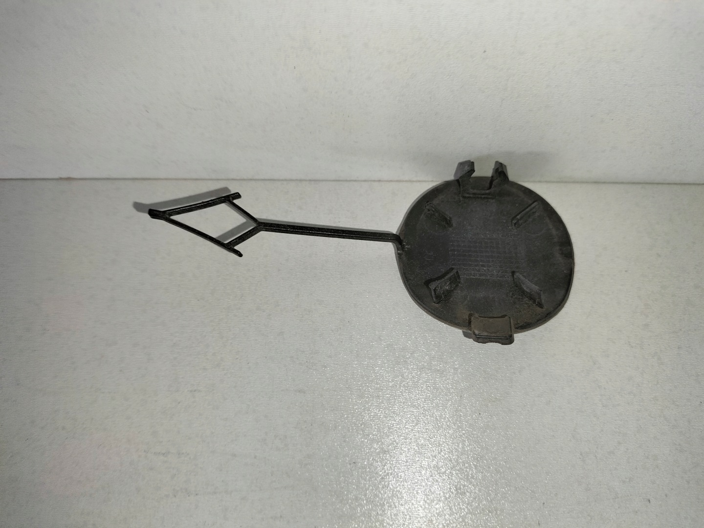 ABSCHLEPPÖSE DER STOSSSTANGE HECK VW GOLF VII 12- KOMBI