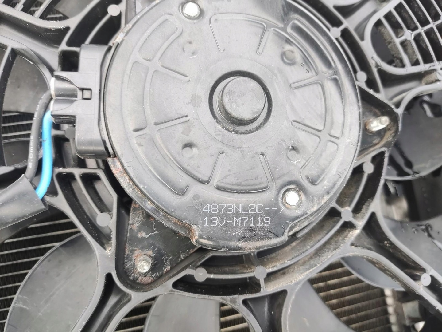 KOMPLET chladiČov ventilátor NISSAN LEAF a 2011-2017