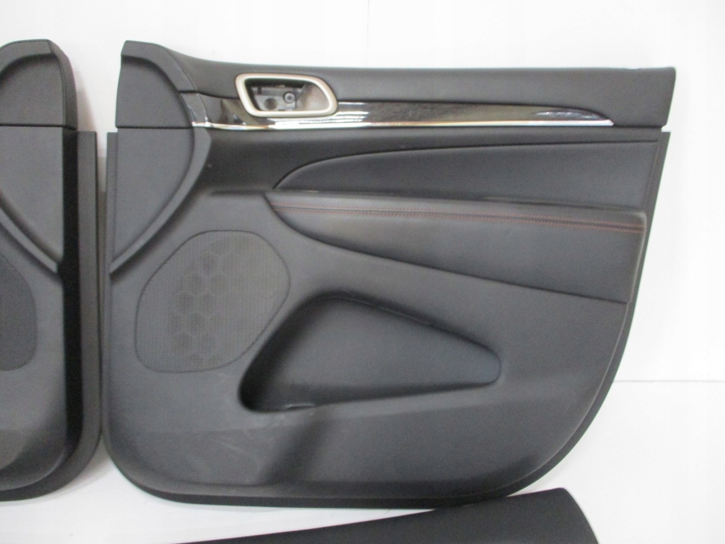 upholstery side door JEEP GRAND CHEROKEE 16R