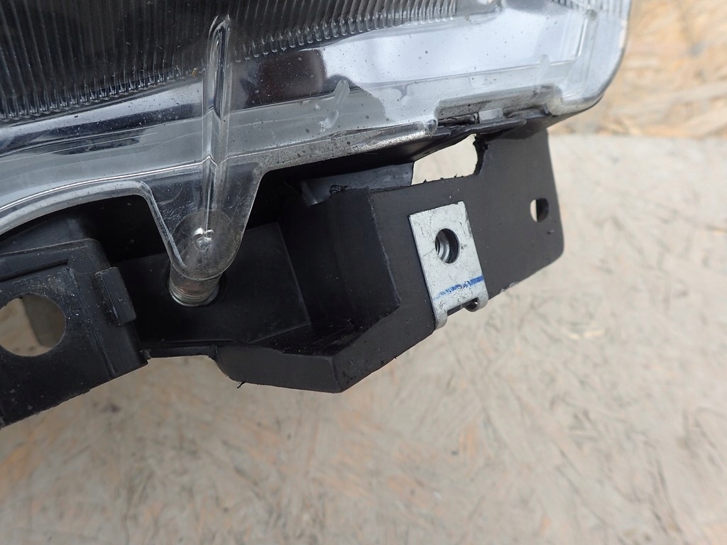 light right REFLEKTOR right MAZDA 5 V CR19 05-08R