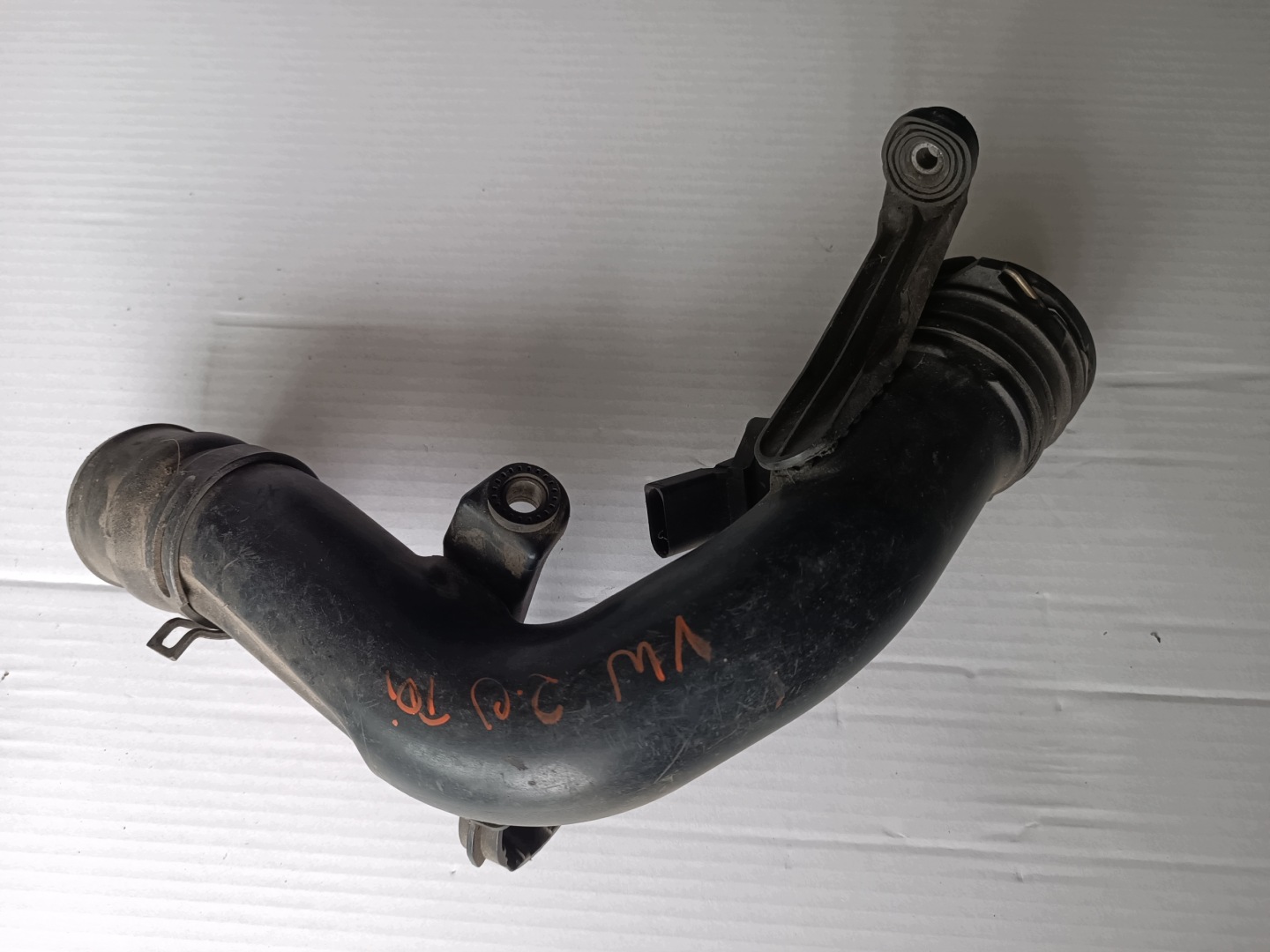 rohr Schlauch intercooler 3C0145762AD VW PASSAT B6 2.0 TDI Sensor