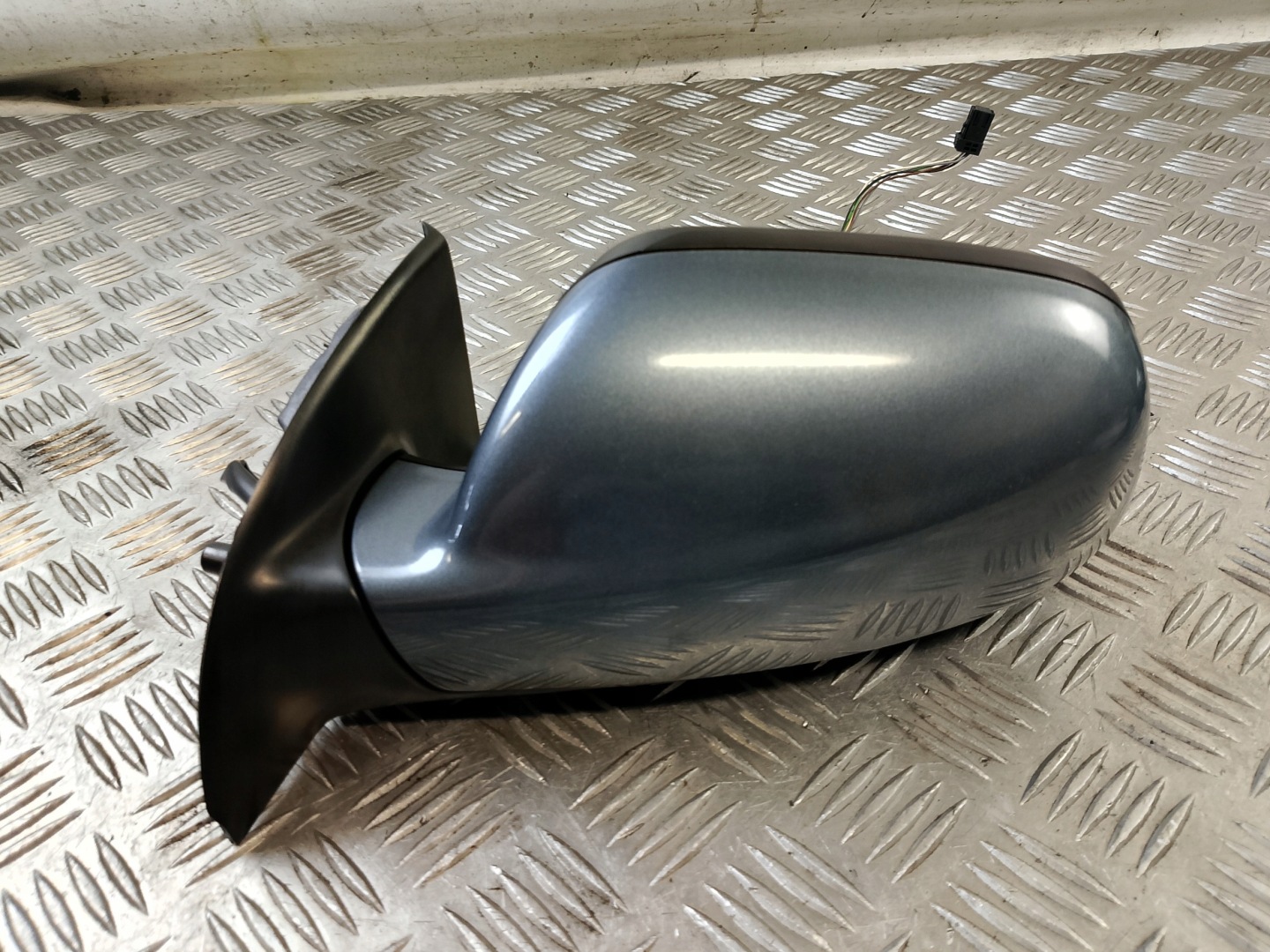 mirror left PEUGEOT 307 EZWD 96577210 5 PIN