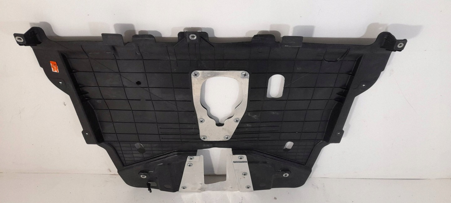 Fiat Tipo II / Tipo Cross cover below engine 00521576660E (PL438)